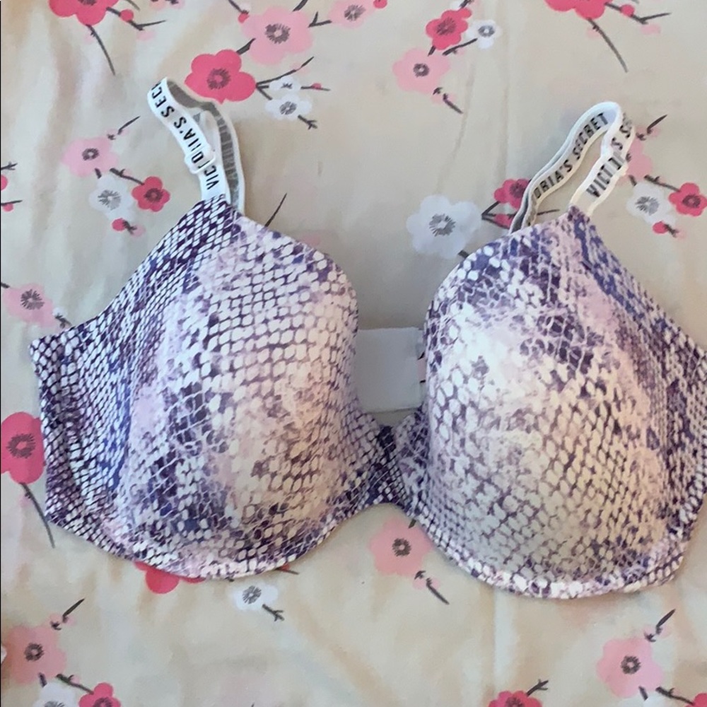 VS 38DDD Bra